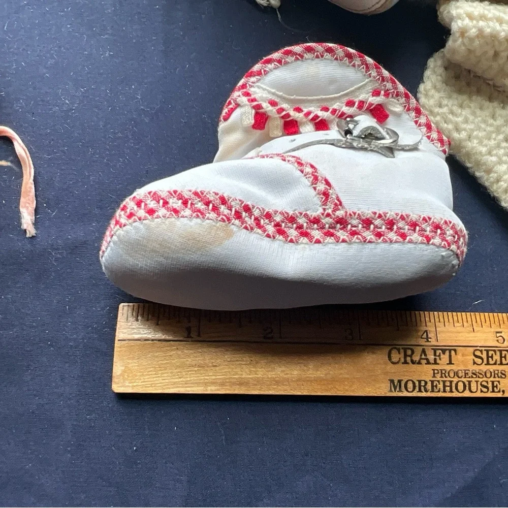 Vintage Lot of 4 Pairs Infant Shoes Leather Crochet